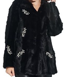 Fashion
Coats

Dennis Basso Madison Avenue Bejewelled Faux Mink Jacket